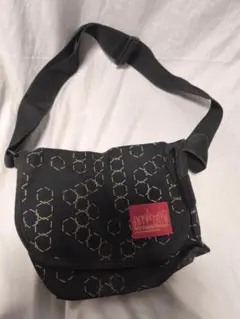 Manhattan Portage ショルダーバッグ 黒 ボディバッグ