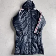 ✨ NIKE（ナイキ） 160cm ボア付き ベンチコート ブラック キッズ ✨