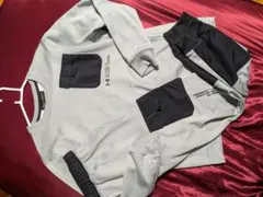 UNDER ARMOUR　セットアップグレー