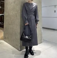 新品✨エストネーション　ストレッチギャバジン カシュクールワンピース　人気完売品