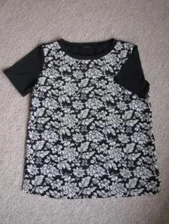 MaxMara WEEKEND　花柄 半袖Tシャツ Sサイズのサムネイル