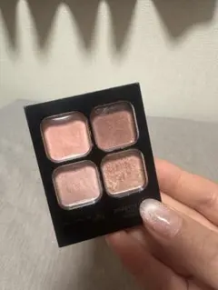 ケイト　ポッピングシルエットシャドウ