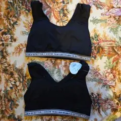 ブラック スポーツブラ Sサイズ
