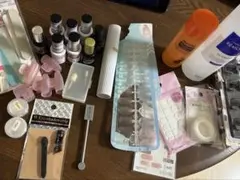 ネイルケアセット オーバル型ネイルチップなど