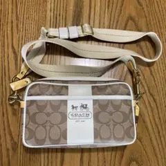 COACH シグネチャー ショルダーバッグ