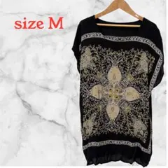 【レディース】黒　柄　半袖チュニック Mサイズ　派手　個性的