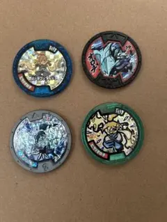 妖怪ウォッチメダル　オロチ　4枚セット