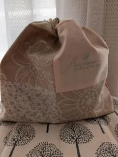 巾着　ポーチ　ハンドメイド　ピンク