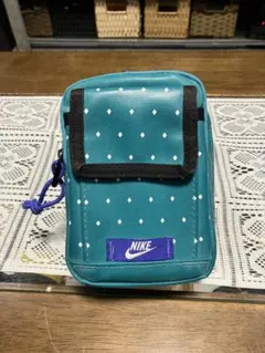 Item thumbnail for item a78c0c7f-9121-47a0-9cd1-183457c05c90