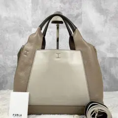 美品 フルラ レザー 2WAY ショルダーバッグ ジルダ ロゴ型押し 現行ロゴ