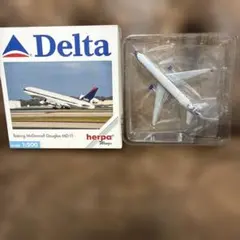 デルタ航空 herpa ヘルパ 1/500 MD-11 前期モデル 飛行機のサムネイル