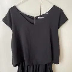 【最終値下げ】黒 Vネック ドレープ オールインワン