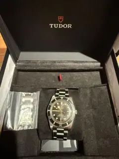 TUDOR Black Bay54 ブラックベイ54のサムネイル