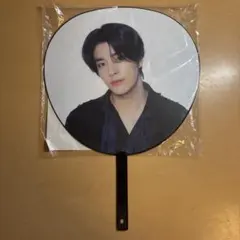 新品 superjunior heechul ヒチョル うちわ - メルカリ