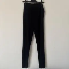 ユニクロ　ヒートテック　マタニティ 黒 レギンス