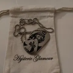 HYSTERIC GLAMOUR ギターガール　ピック　チャーム　キーホルダー HYSTERIC GLAMOUR ギターガール ピック チャーム キーホルダー - メルカリ