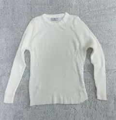 ホワイト リブ編み 長袖ニット　サイドボタン セーター