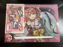 さくらみこ スシローコラボ 巫女服　アクスタ ランチョンマット　缶バッジセット