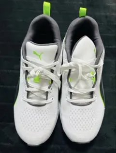 ① Puma ランニングシューズ ホワイト/グレー/ライム 新品のサムネイル