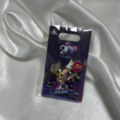 香港ディズニーランド 20周年 グーフィーピンバッジ