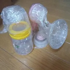 手動式 母乳搾乳器 ピンク 色　カネソン