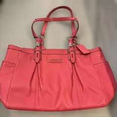 コーチ　ハンドバッグ