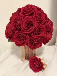 ウェディングブーケ　赤バラ　ブートニア　アーティフィシャルフラワー