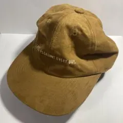 BEAMS HEART キャップ からし色のサムネイル