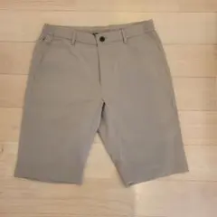 【極美品】ユニクロ×セオリー　ベージュ　ショートパンツ