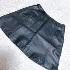 【極美品】ラブレス（36）タイト ミニスカート ラムレザー Aラインシルエット
