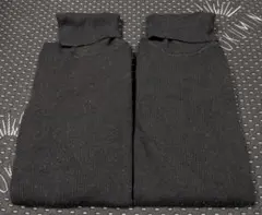 送料込み☆UNIQLO☆タートルネックセーター☆レディース☆Mサイズ☆2枚セット