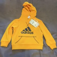 adidas アディダス　パーカー　100 新品　タグつき