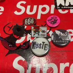 Supreme ピンズ６個セット Supreme Pins 6個セット - メルカリ