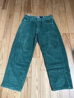 LEVI’S Silver Tab コーデュロイパンツ