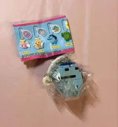 たまごっち　ガチャガチャ　ドットフィギュアチャーム　ぎんじろっち