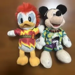 ディズニー　ぬいぐるみバッチ　ミッキーマウス＆ドナルドダック