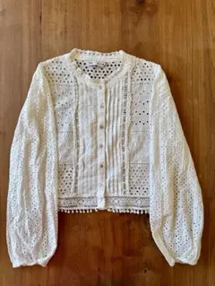 ★ZARA★ 白 ボタンダウンシャツ 刺繍　L