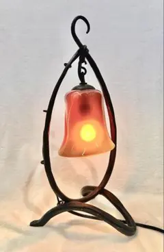 Item thumbnail for item 5e5db7de-936f-4d01-8bf5-23ec6cbc3e3f