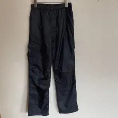ユニクロ　裏地あったか　黒　カーゴパンツ　ゴムウエスト　フリースパンツ