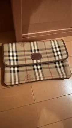 Burberry チェック柄 クラッチバッグ