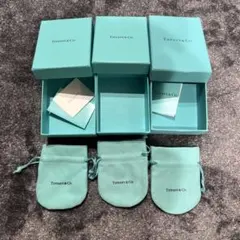 ティファニー TIFFANYギフトボックスとポーチセット保存箱3個セット