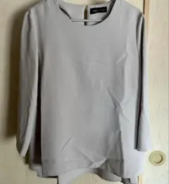 GALLORIAトップス　グレージュ