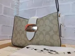 COACH ショルダーバッグ ベージュ ホワイト
