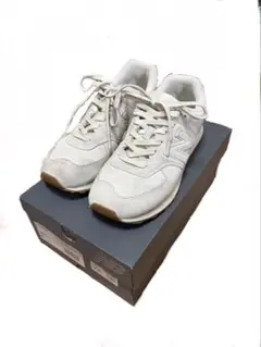 New Balance ホワイト スニーカー