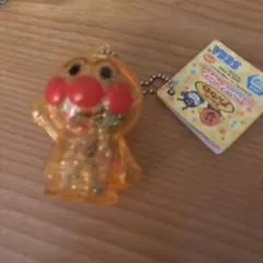 アンパンマンシャカシャカクリアキーホルダー