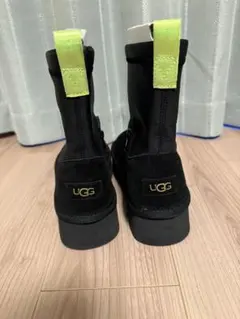 UGG ブラック ムートンブーツ 厚底