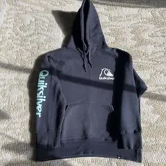 ネイビー パーカー