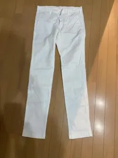 ホワイト スリムフィット チノパン 78cm