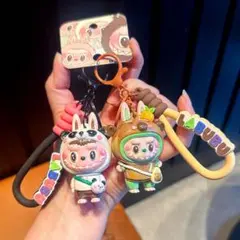 ラブブ らぶぶ Labubu キーホルダー カピバラ パンダきぐるみ