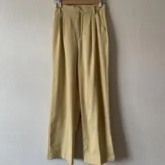 GRL センタープレスストレートパンツ　イエロー